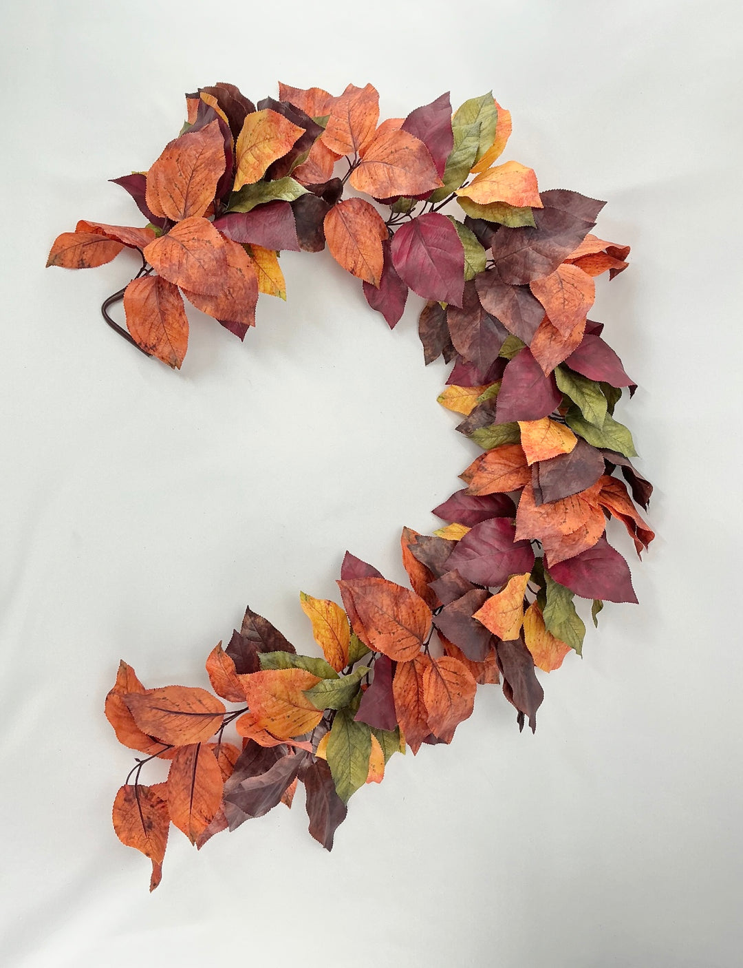Autumn salal leaves garland - green plum - 48”
