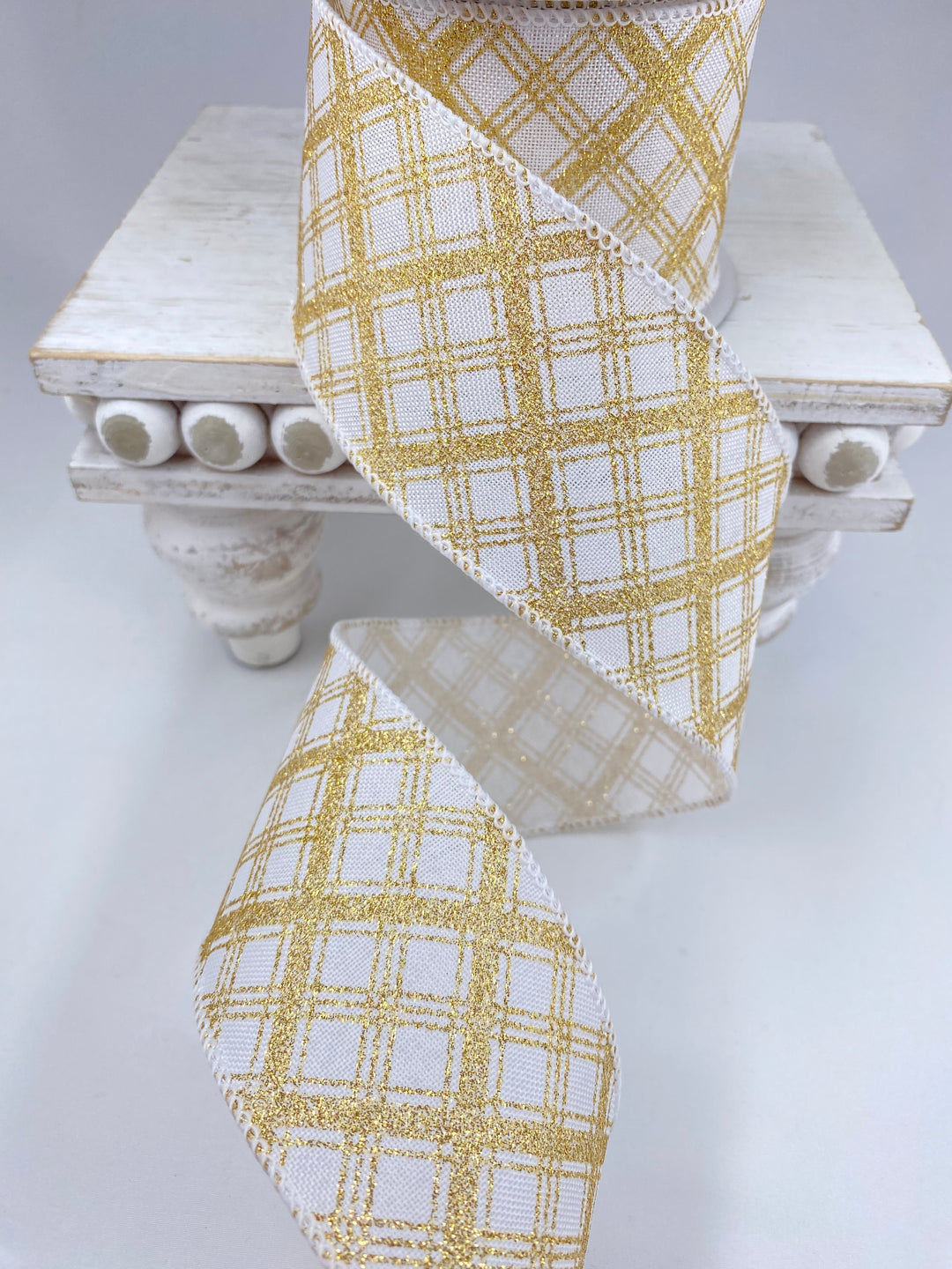 White and gold diamond plaid wired ribbon 2.5”