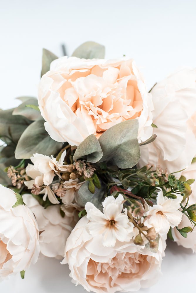 Artificial beige peonies silk flowers bush - Greenery Marketartificial flowers85323 - beige