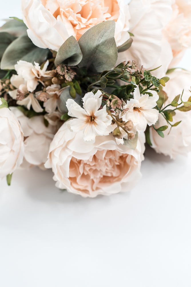 Artificial beige peonies silk flowers bush - Greenery Marketartificial flowers85323 - beige