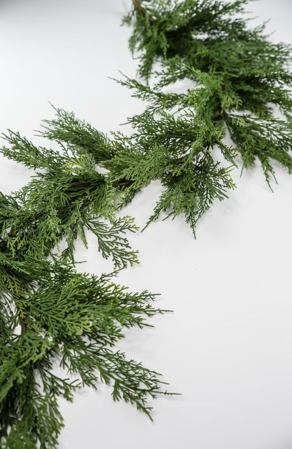 Artificial cedar pine garland 5’ - Greenery MarketWreaths & Garlands64641
