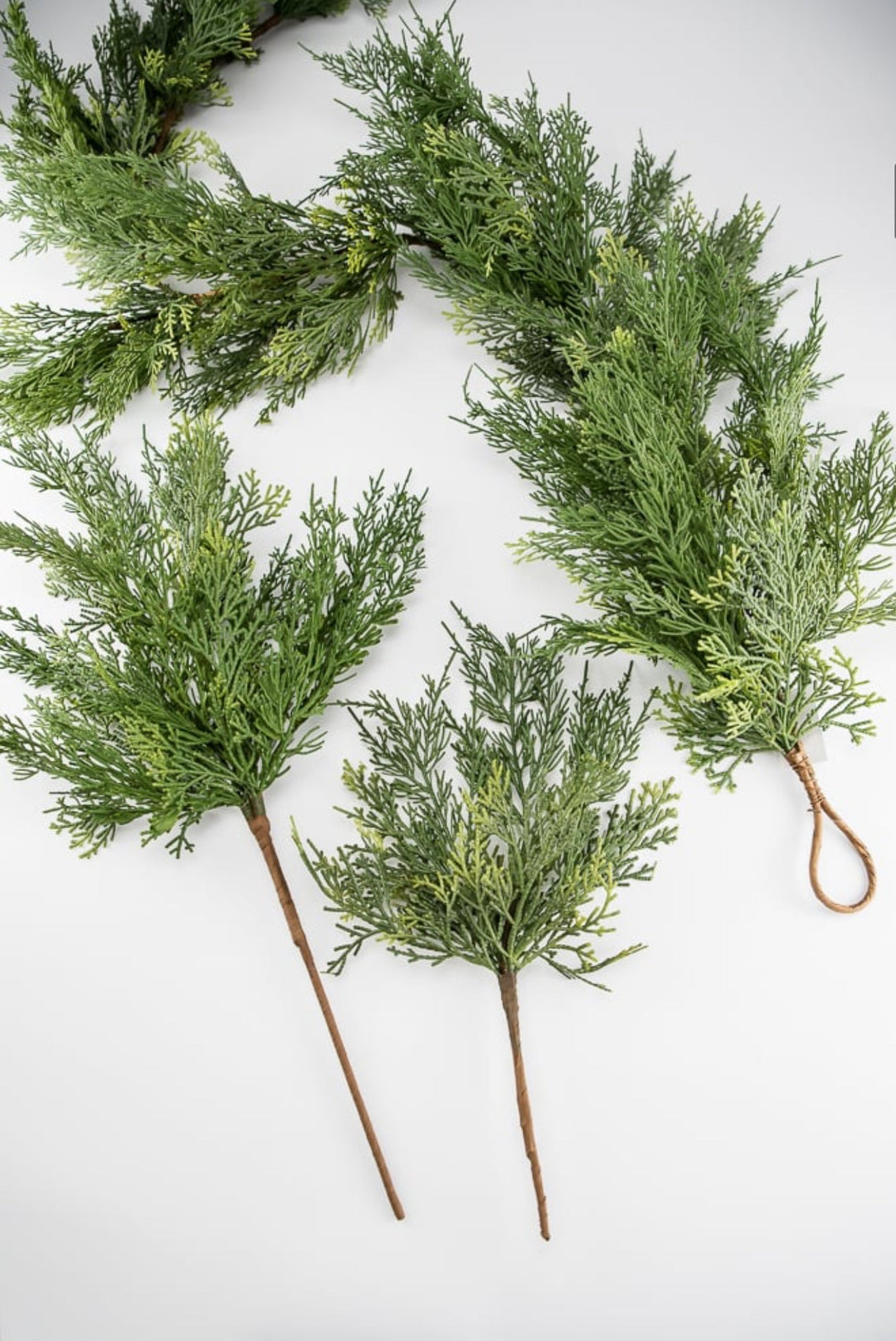 Artificial cedar pine garland 5’ - Greenery MarketWreaths & Garlands64641