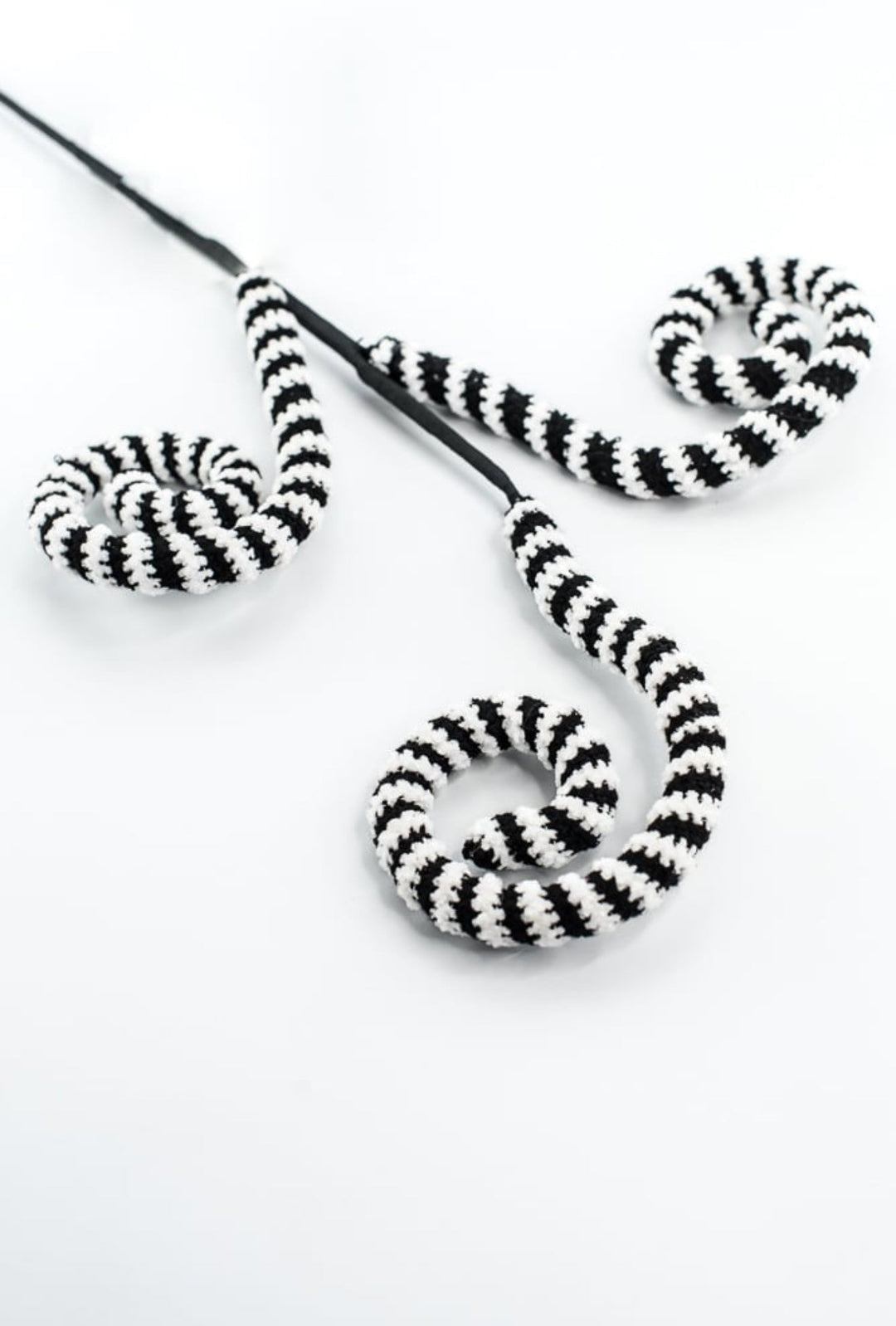 Black and White Stripe Spiral Curly Spray - Greenery Market57253BKWT
