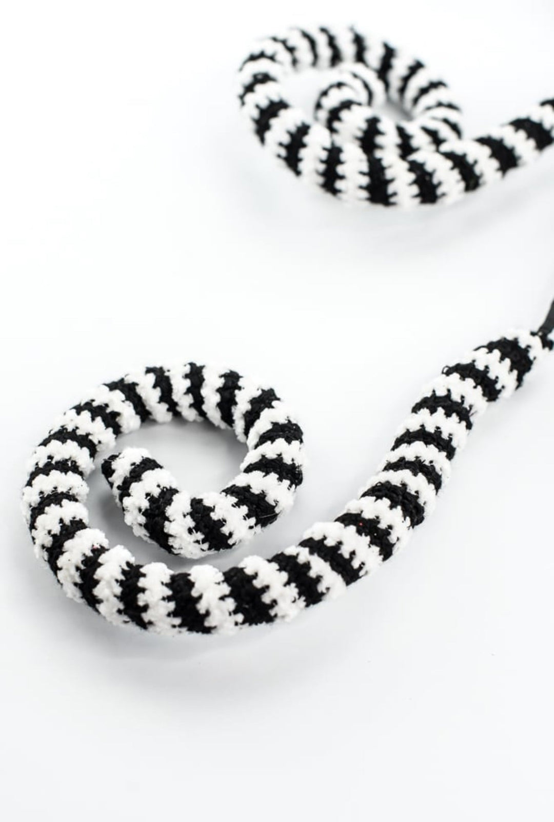 Black and White Stripe Spiral Curly Spray - Greenery Market57253BKWT