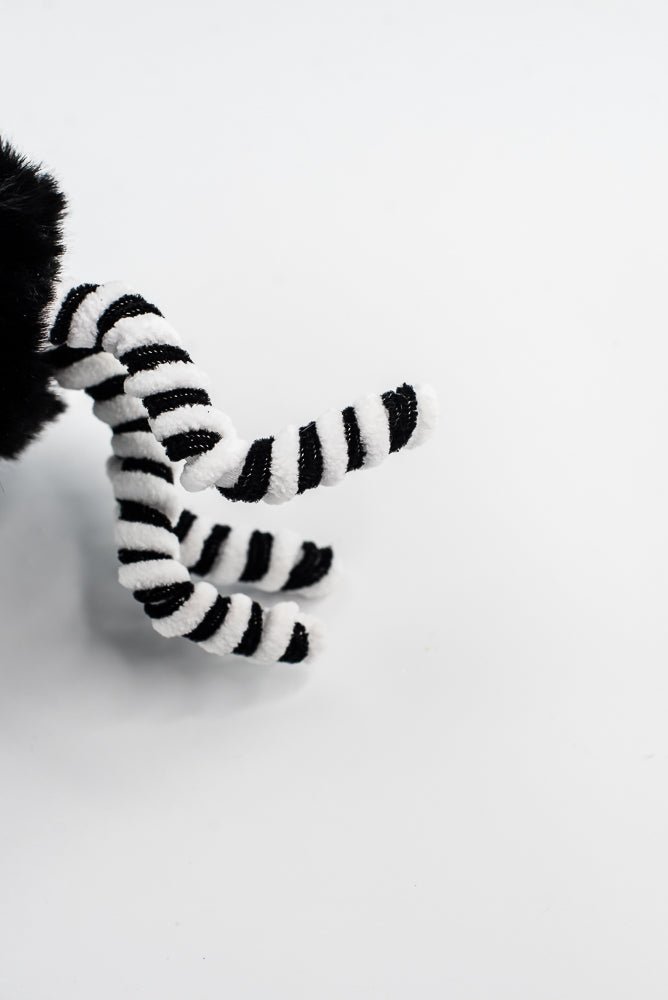 Black Furry Spider Pick - Greenery Market57279BK