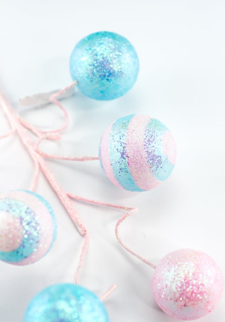 Blue and pink wired ball spray - Greenery MarketWinter and ChristmasXS1047N4