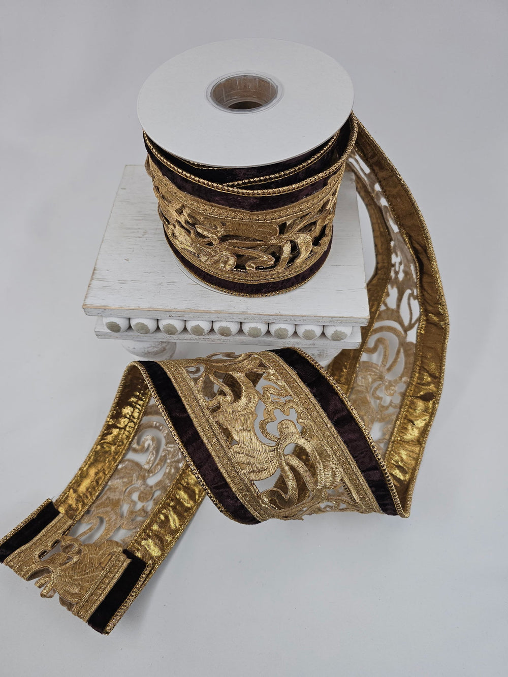 Brown Trim Velvet Cut - Out Ribbon - 4" - Greenery MarketXR594/4BN