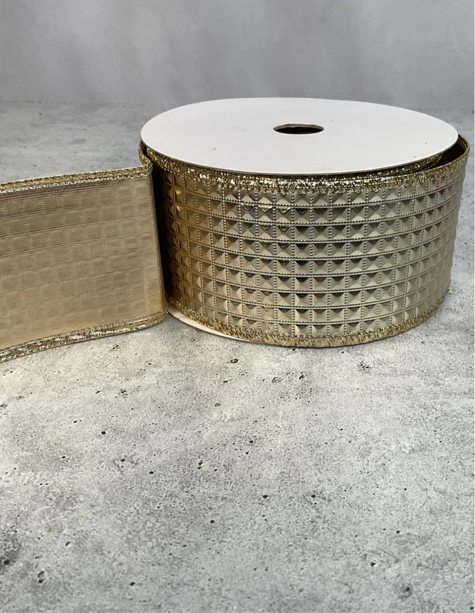 Champagne wired ribbon 2.5” - Greenery MarketXR502/25