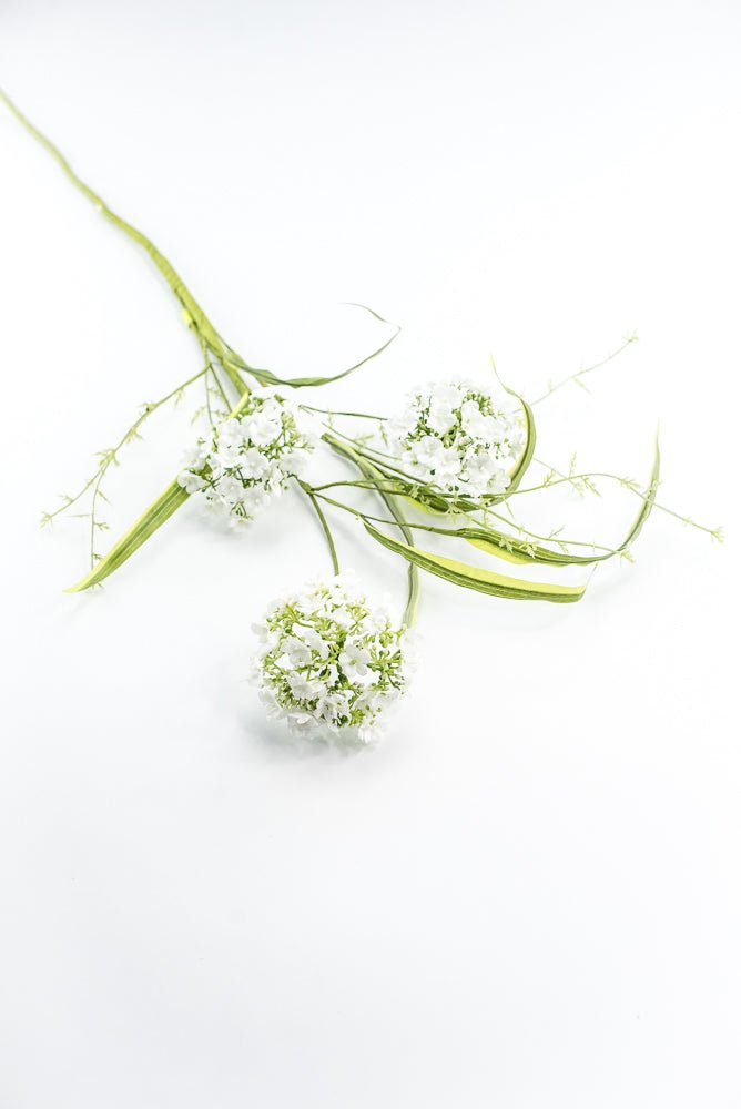 Cream Snowball Spray - Greenery Market63770CM