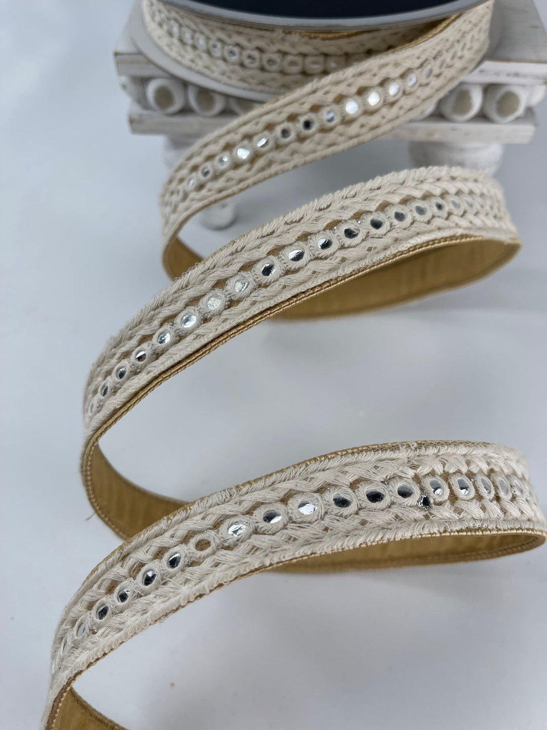 Farrisilk soho braided wired ribbon - 1” - Greenery Marketwired ribbonRk423 - 01