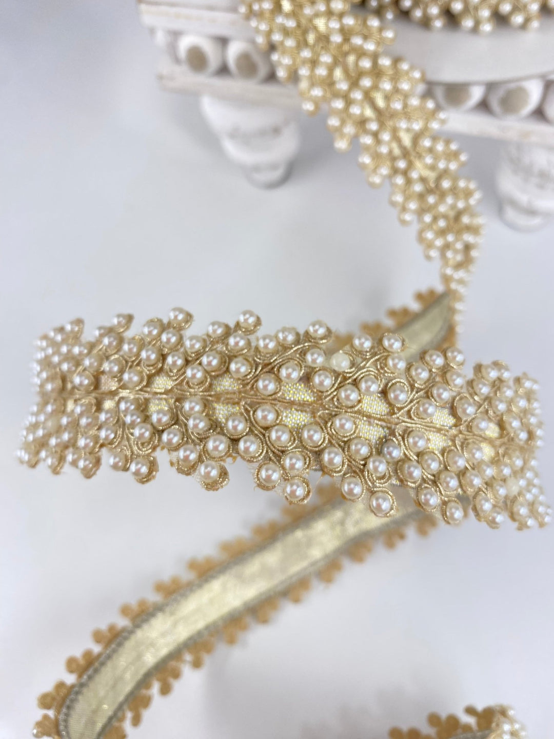 Farrisilk Victorian pearl vine ribbon - 1.5” - Greenery Marketwired ribbonRk286 - 62