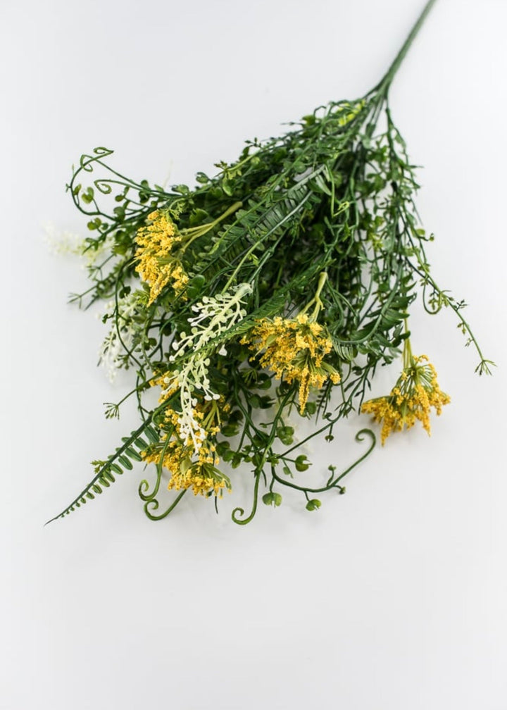 Fern and yellow filler greenery bush - Greenery Marketspring summer greenery13589yw