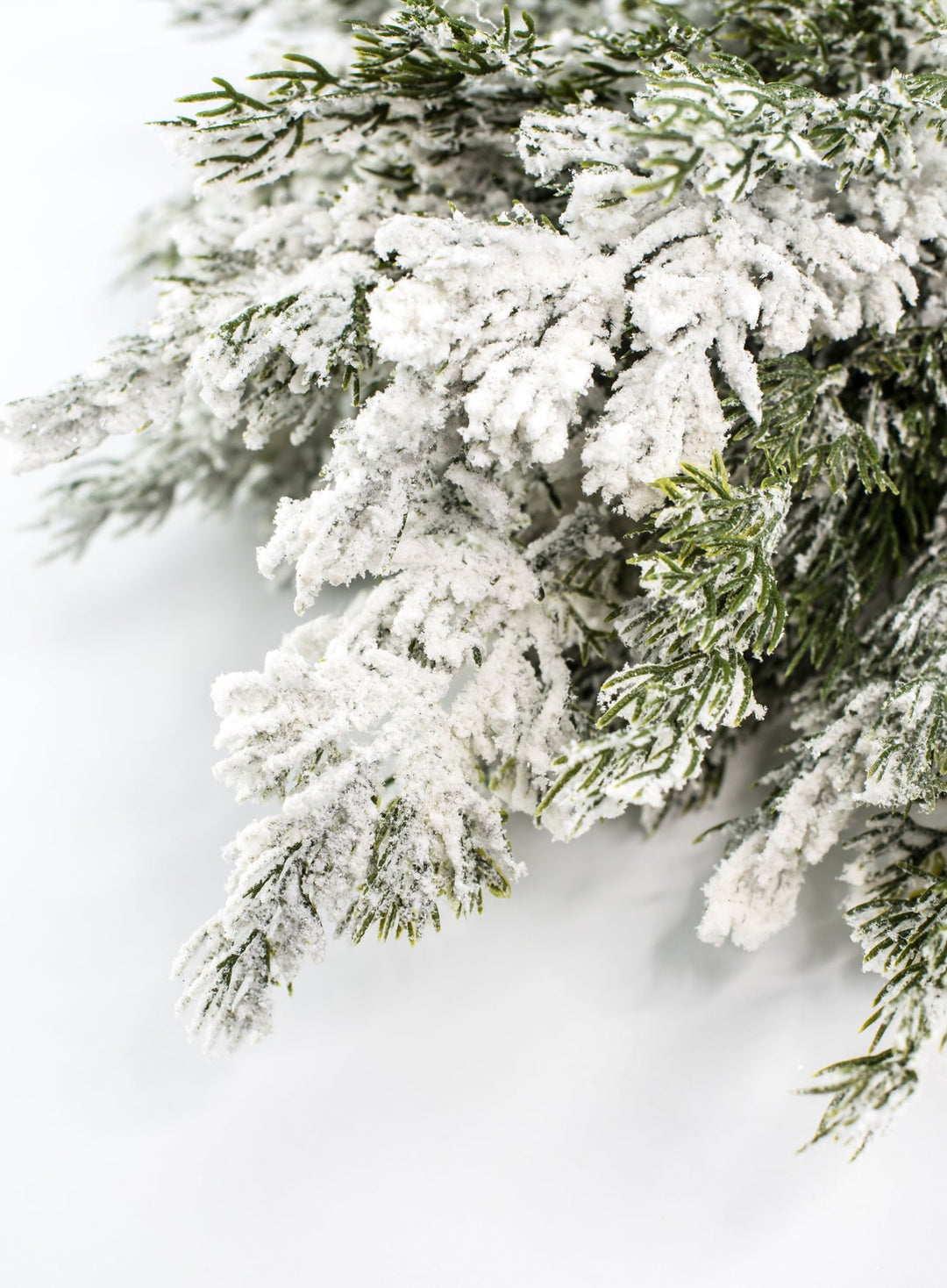 Flocked Cedar Bush - Greenery MarketArtificial Flora86220BU18