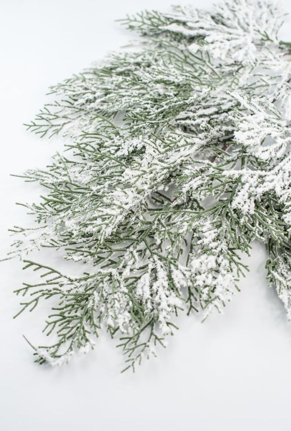 Flocked Flat Cedar Spray - Greenery MarketWreath attachments86018SNOW
