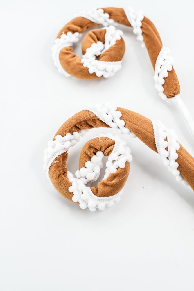 Gingerbread Pompom Stripe Spiral Curly Spray - Greenery Market86453BN