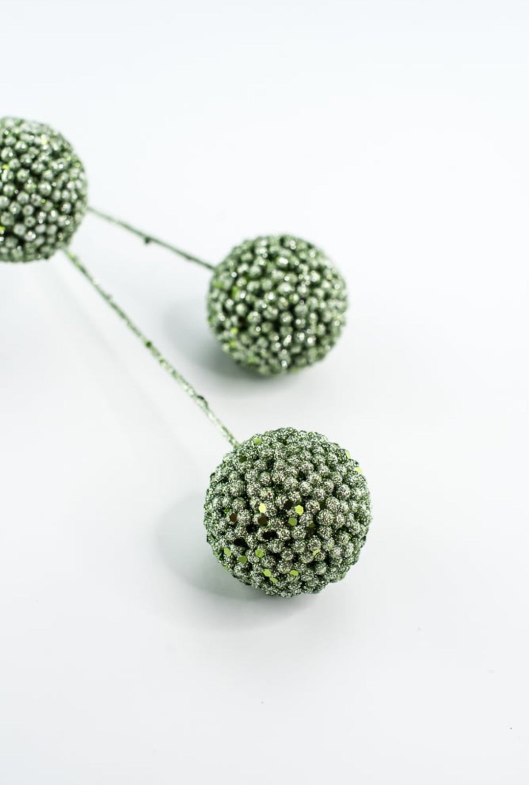 Green glitter ball spray - Greenery MarketGF2734GR