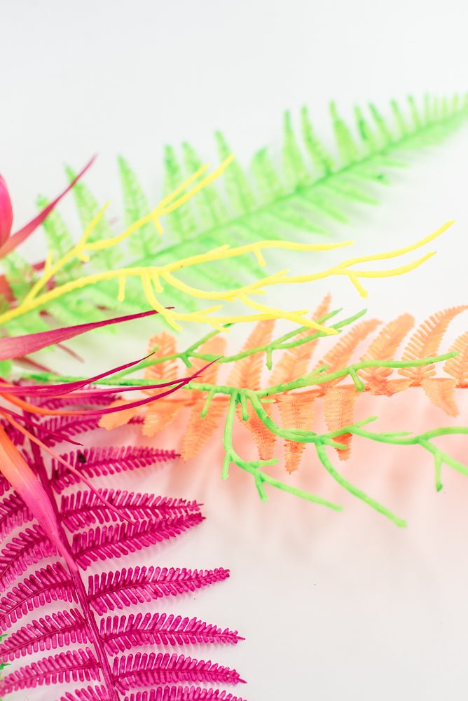 Hot Fluorescent Pumpkins, Fern, & Grass - Greenery Market85308