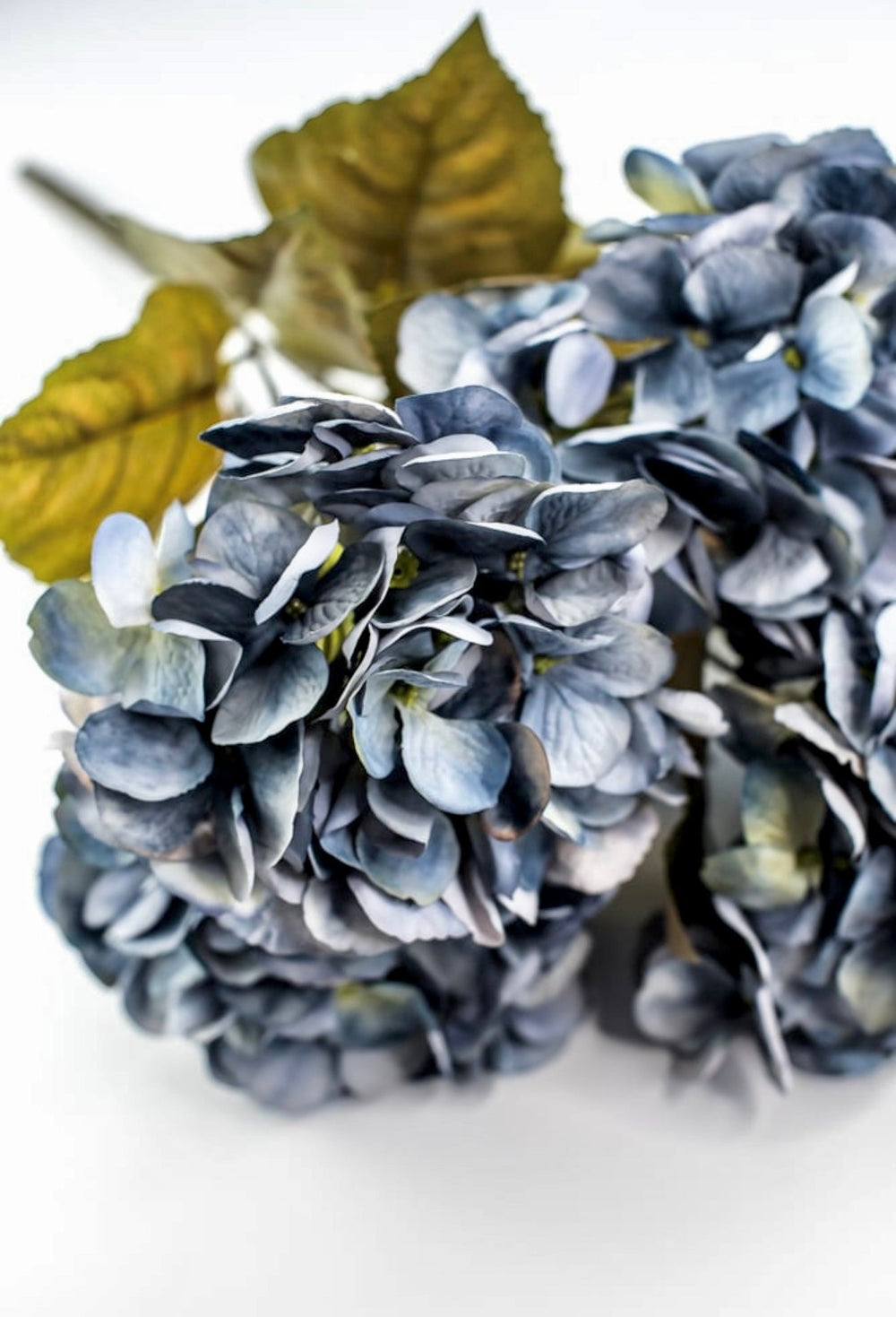 Hydrangea bush - dusty blue - Greenery Marketartificial flowers56652BL