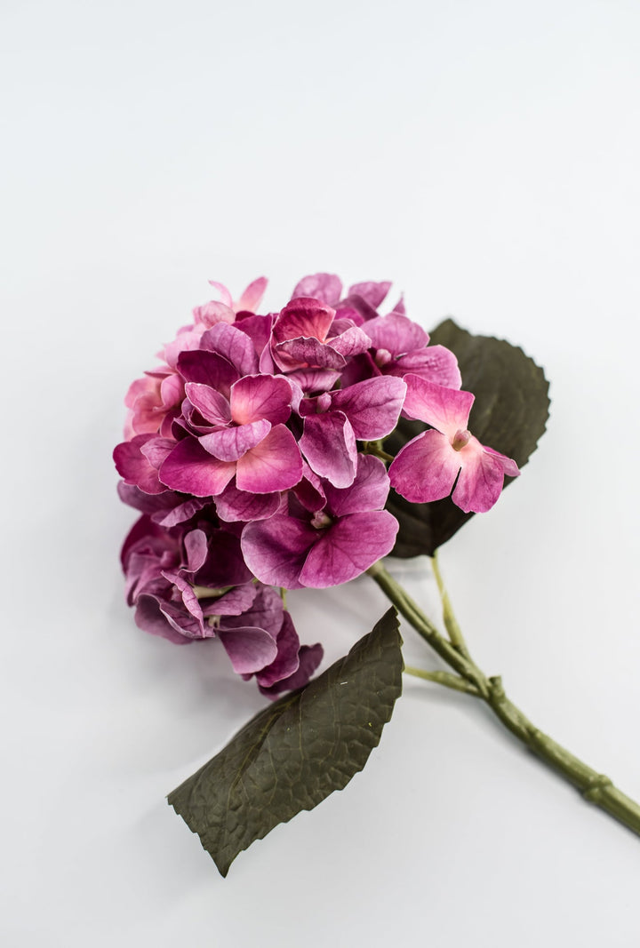 Hydrangeas Stem - Magenta - Greenery Marketartificial flowers6474 - MAG