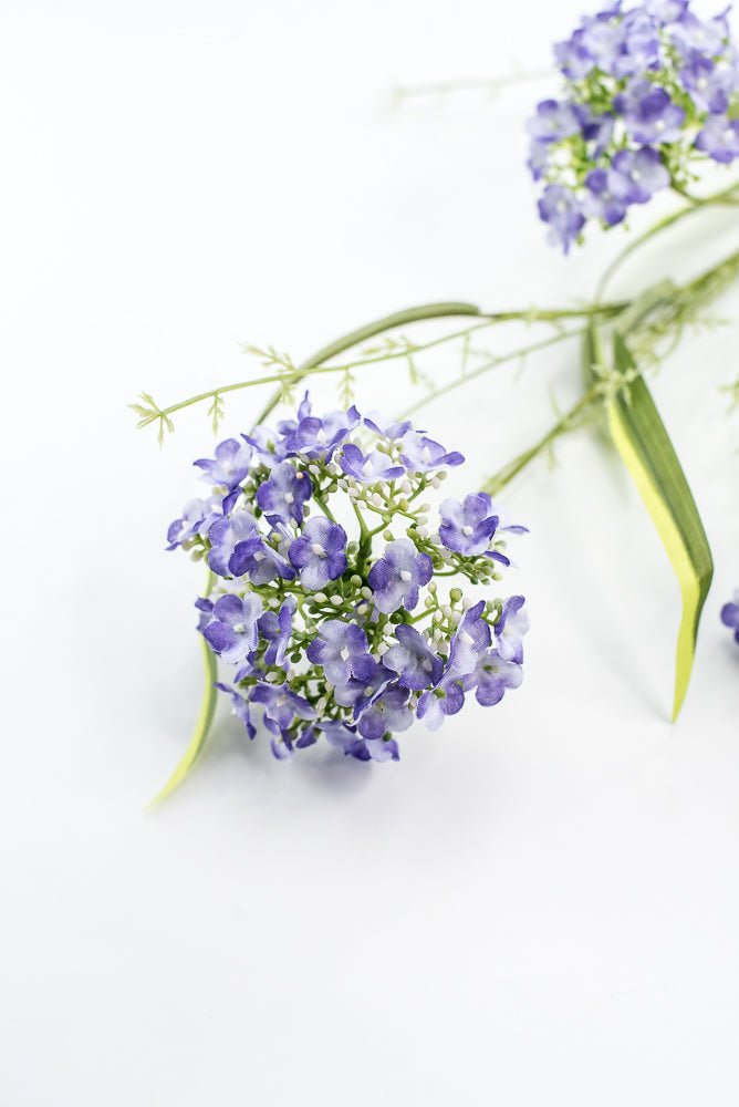 Lavender Snowball Spray - Greenery Market63770LV