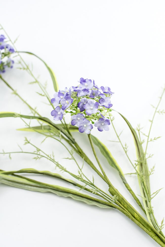 Lavender Snowball Spray - Greenery Market63770LV