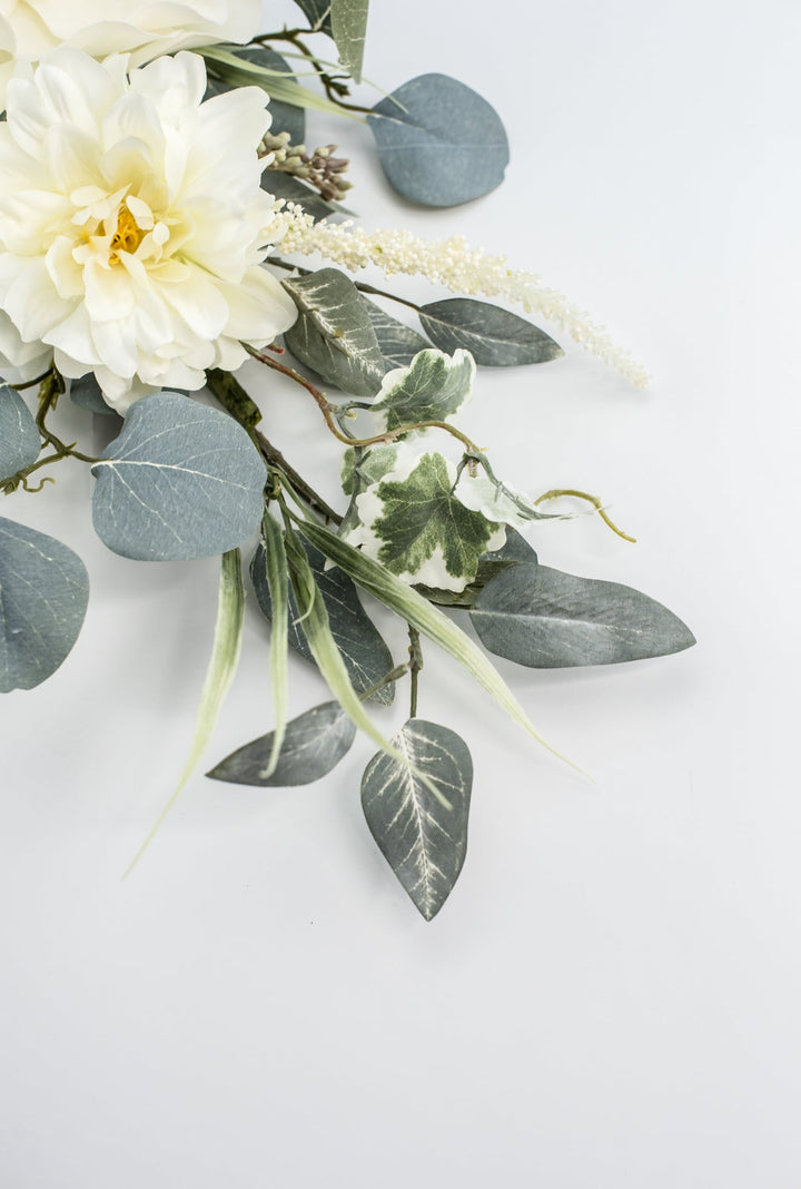 Magnolia and greenery spray - Greenery Market83524