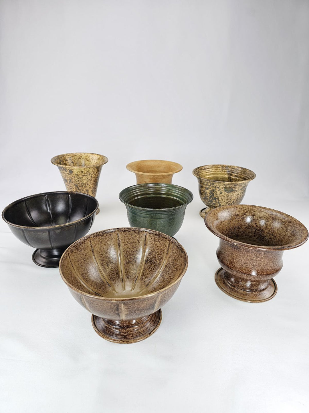 Metal compote container for floral designs - medium size - TT brown - Greenery MarketVasesKE258131