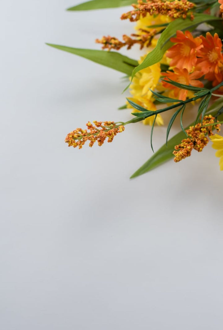Mixed daisies bush - yellow orange - Greenery MarketArtificial Flora83399 - ORYEL