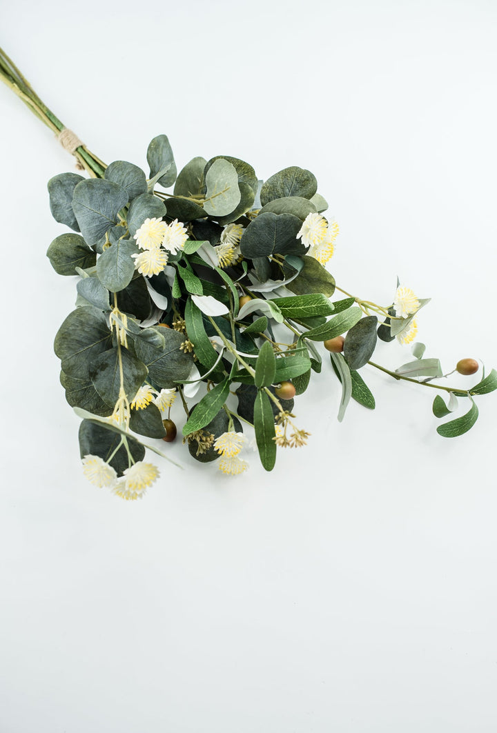Mixed eucalyptus and flower bundle - Greenery Market83534 - cr
