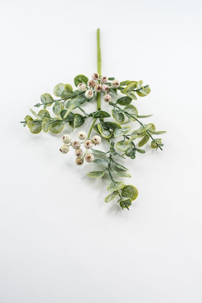 Mixed eucalyptus leaves and berry pick - Greenery Market32119