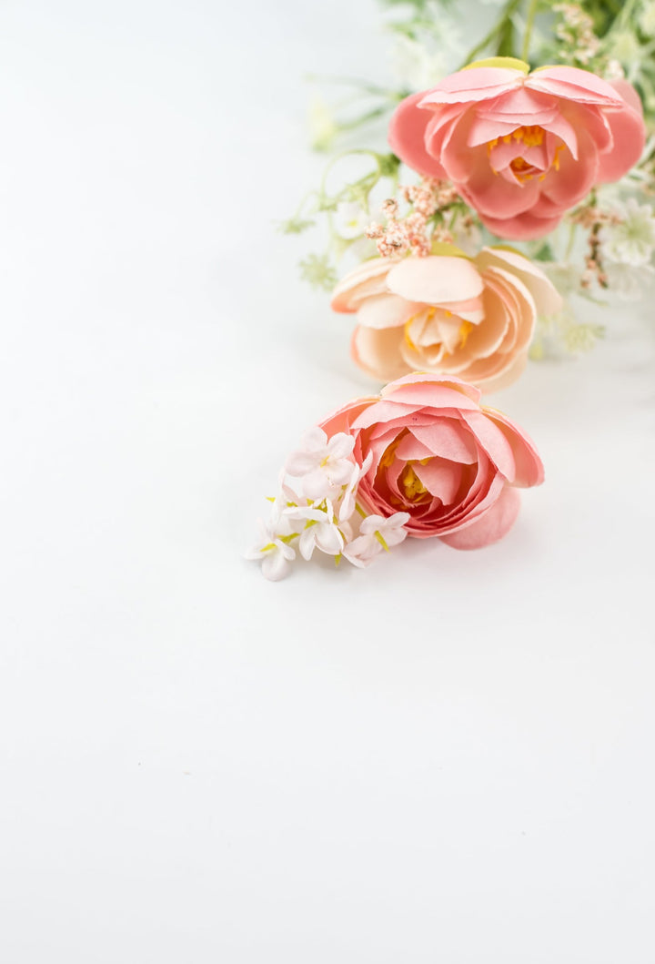 Mixed Ranunculus bush - peach - Greenery Market40218 - PH