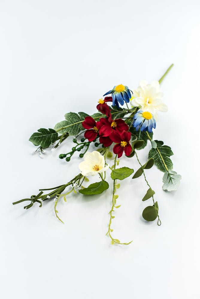 Patriotic Daisy With Greenery Pick - Greenery Marketartificial flowers62562SP18