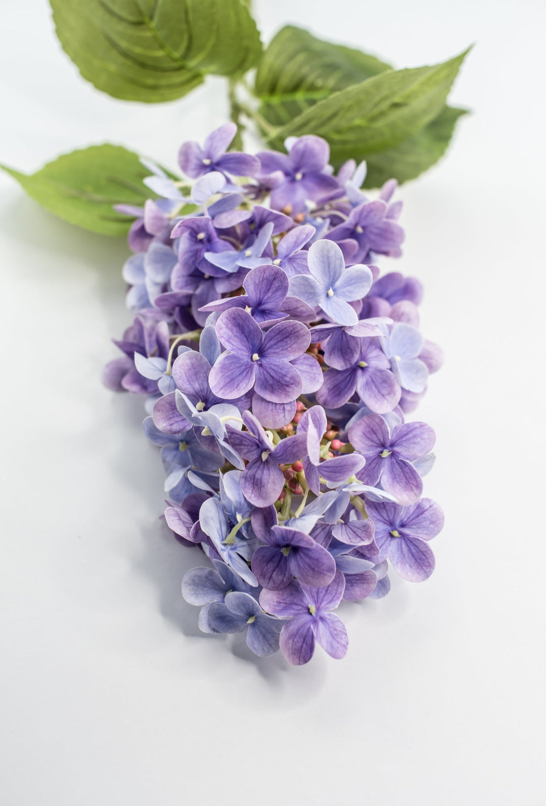 Peegee hydrangea stem - lavender - real touch - Greenery Market6466 - LAV