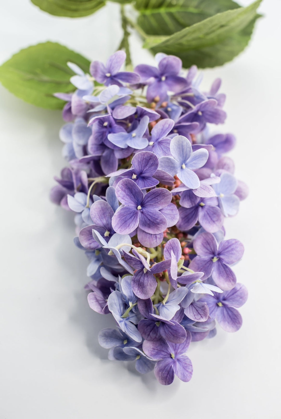 Peegee hydrangea stem - lavender - real touch - Greenery Market6466 - LAV