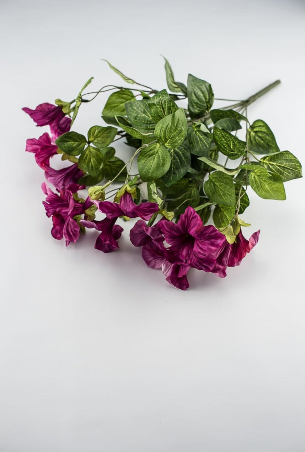 Petunia flowers, magenta pink - Greenery Marketartificial flowers25797