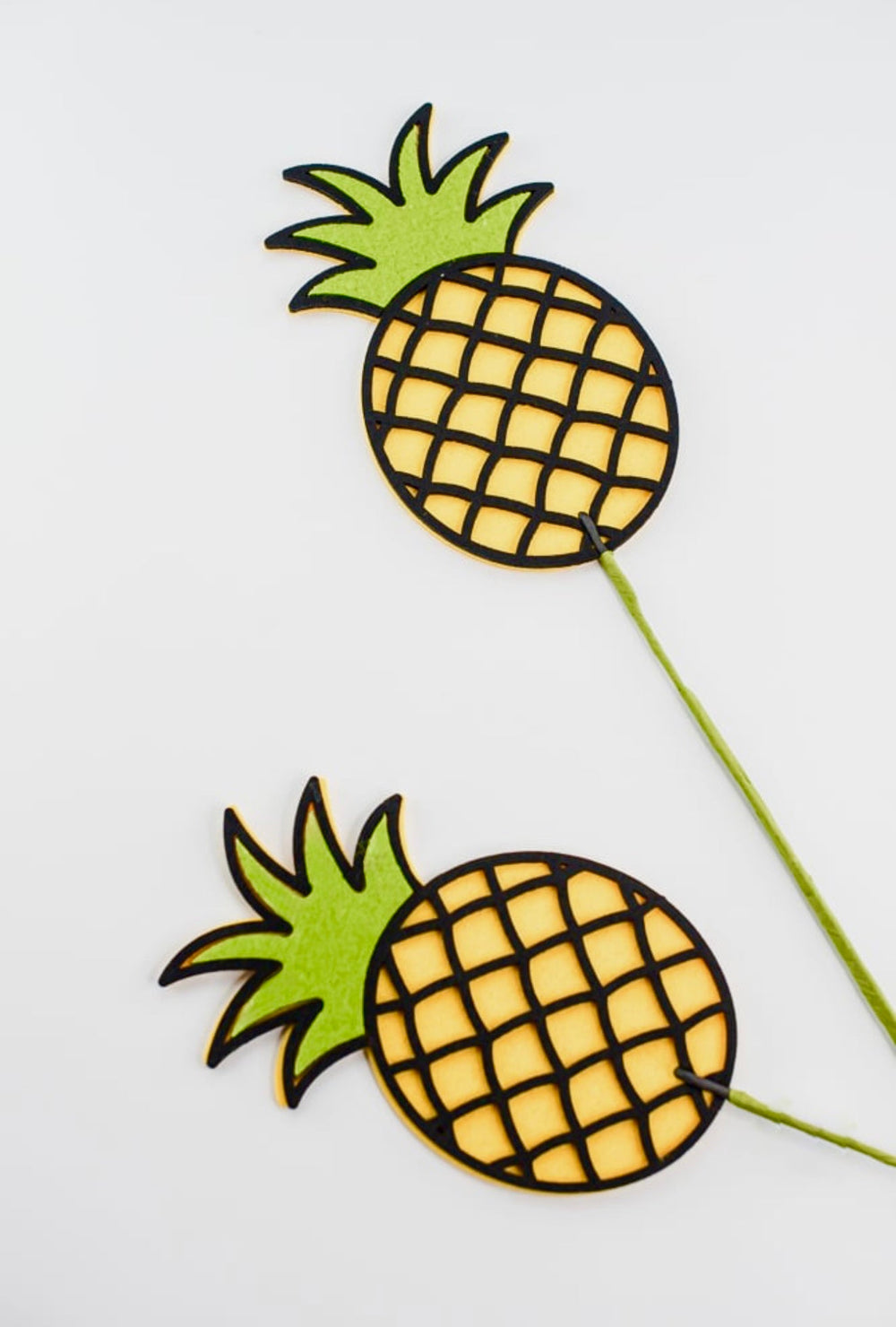 Pineapple spray - Greenery Marketsigns for wreaths63065YW