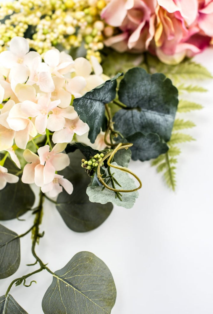 Pink Hydrangea and berry mixed spray - Greenery Market82415 - pk