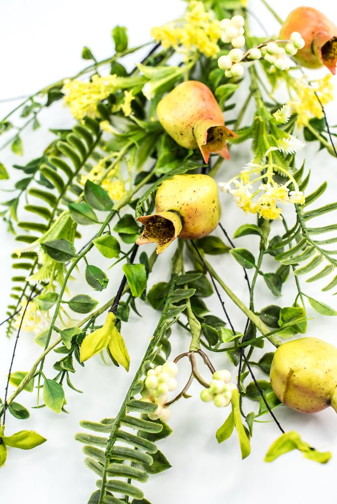 Pod & Fern Greens Spray - Greenery Market63589NAT