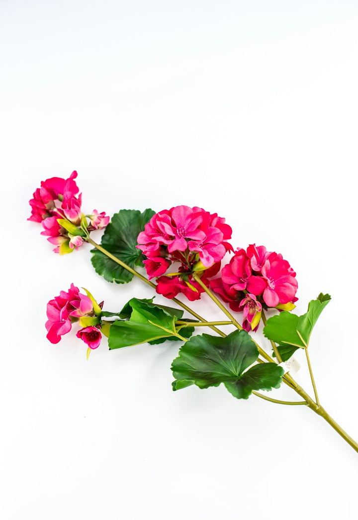 Real touch geranium spray, hot pink - Greenery Market2285221HP
