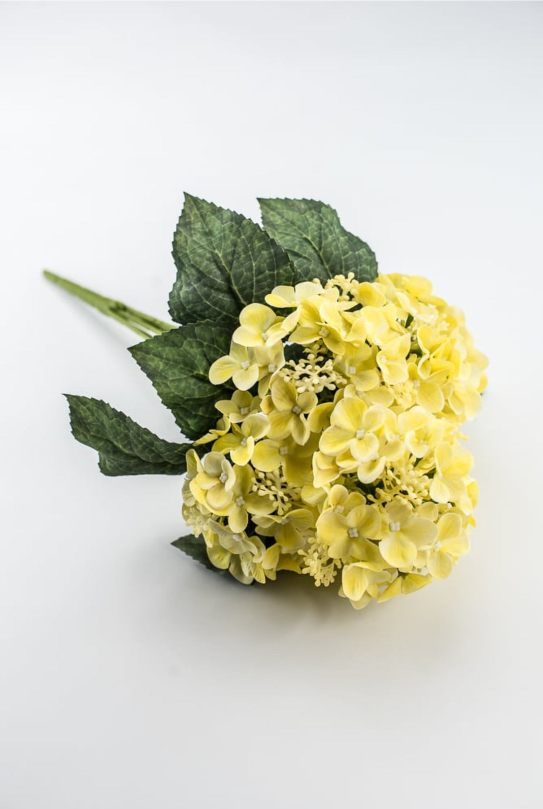 Real touch, snowball hydrangea bush - yellow - Greenery Market84845 - YEL