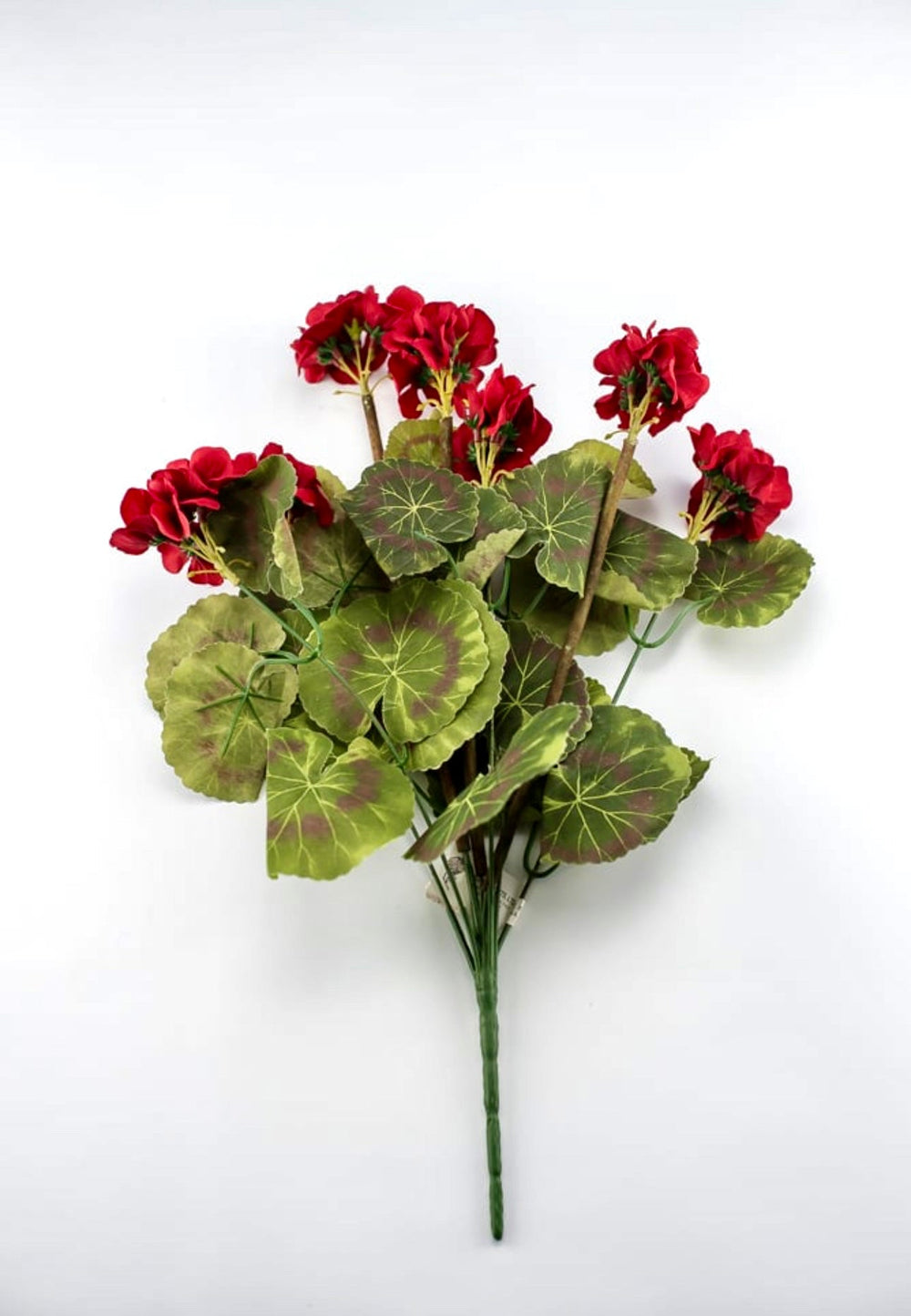 Red Geranium, Artificial geraniums - Greenery Marketartificial flowers25761