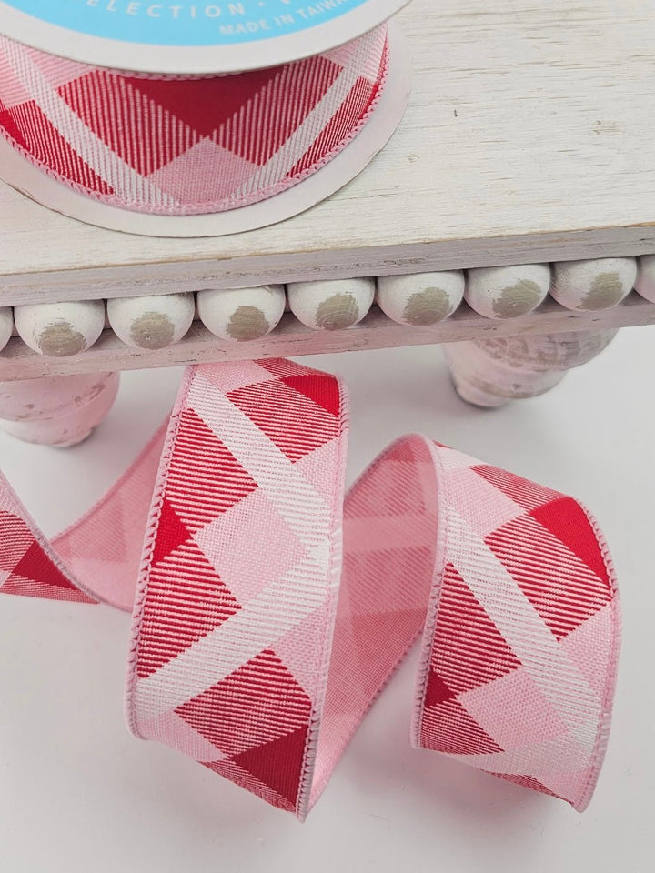 Red, light pink and white diagonal plaid wired ribbon, 1.5” - Greenery Marketwired ribbonrg0168215