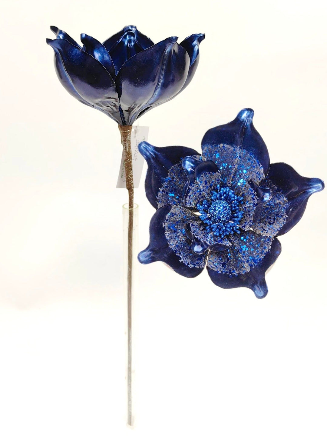 Royal Blue Magnolia Stem - Greenery Market32161 - RO.BLUE