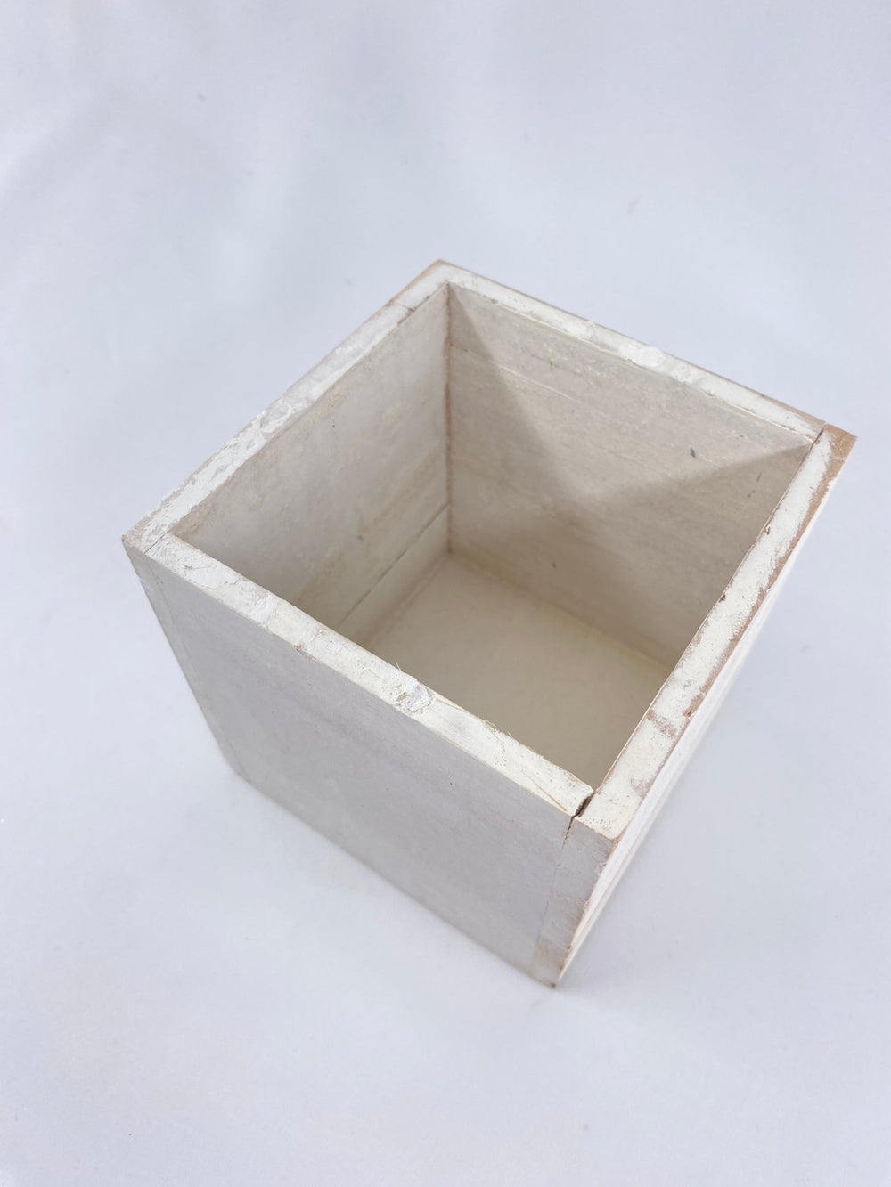 Square wooden containers - whitewashed - Greenery Marketwreath base & containers7943WH