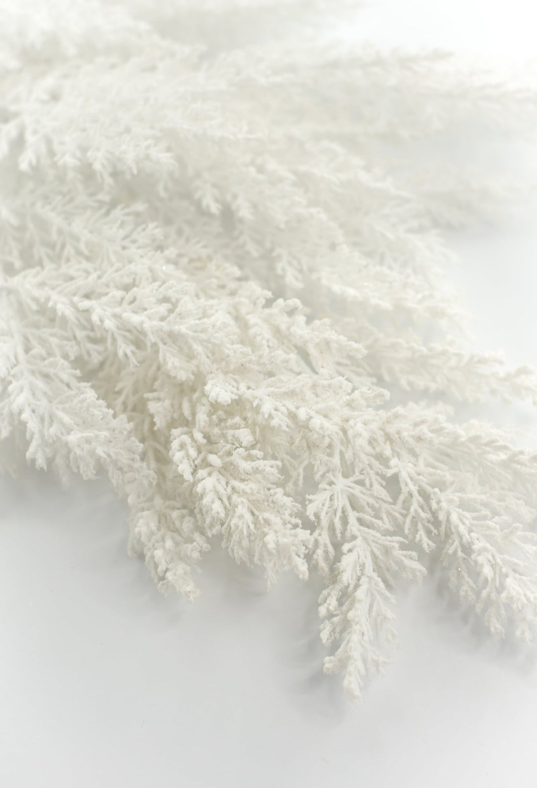 White Flocked Cedar Spray - Greenery Market86376WT