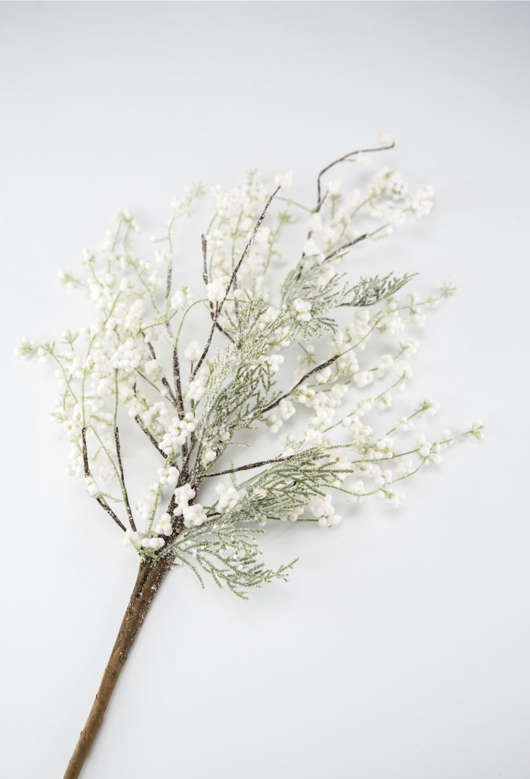 White popcorn berry and cedar spray - Greenery MarketBerriesxp1876 - w