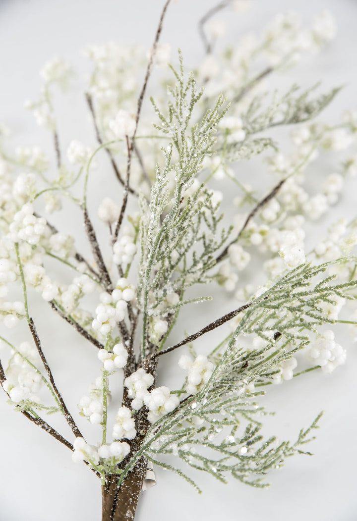 White popcorn berry and cedar spray - Greenery MarketBerriesxp1876 - w
