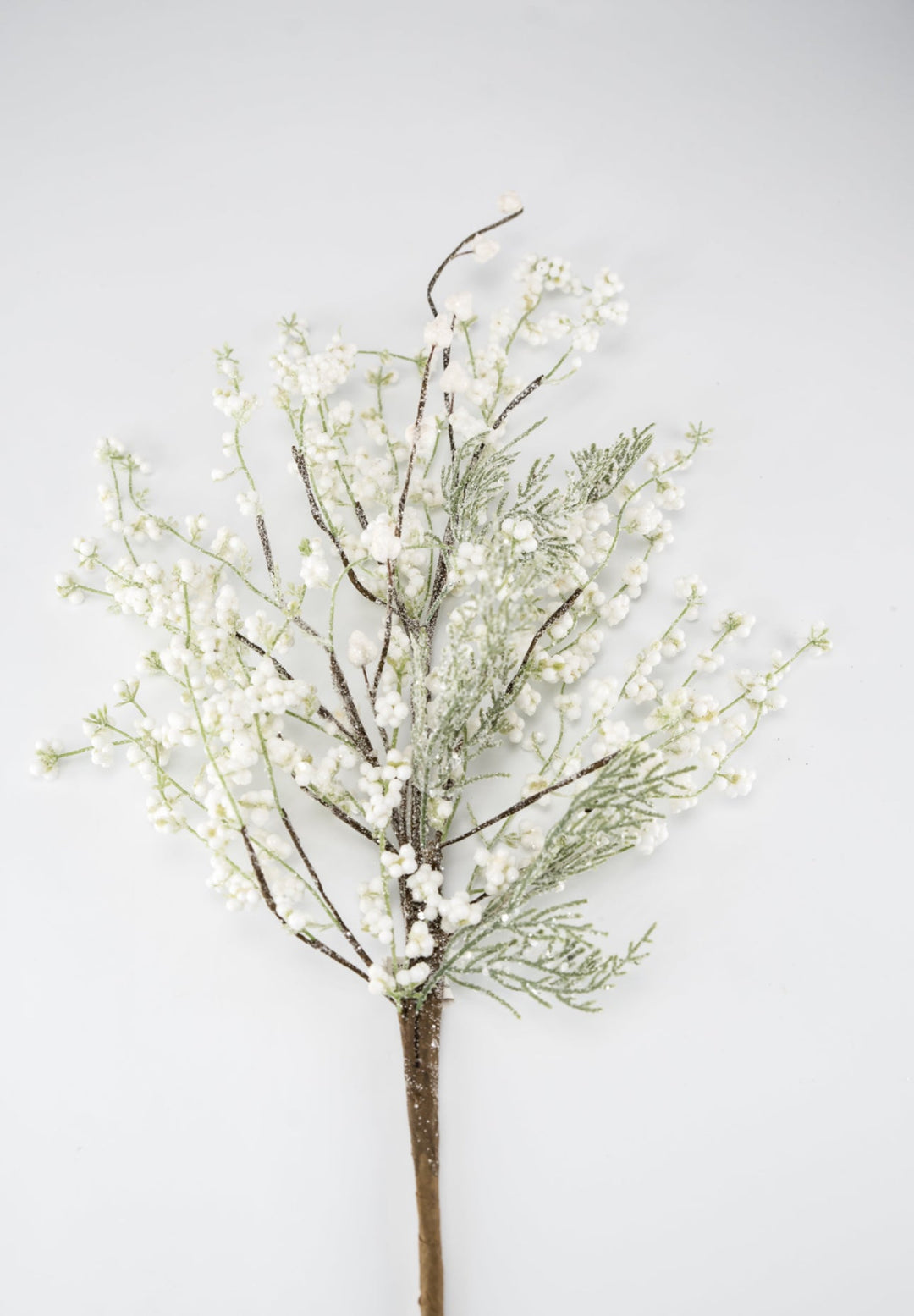 White popcorn berry and cedar spray - Greenery MarketBerriesxp1876 - w