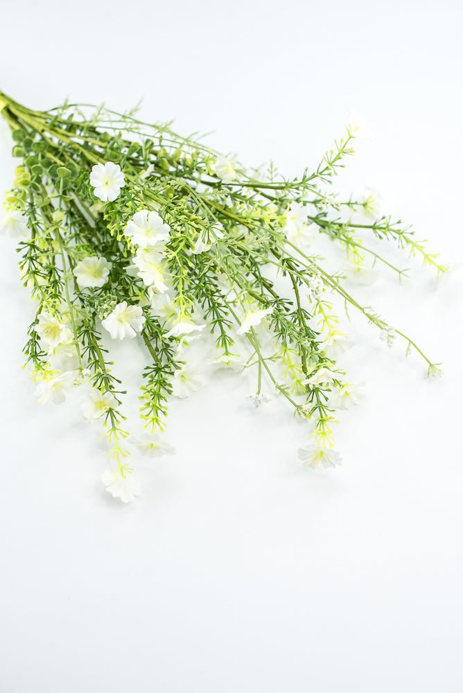 Wild Flower Filler Spray - Greenery Market63763WT