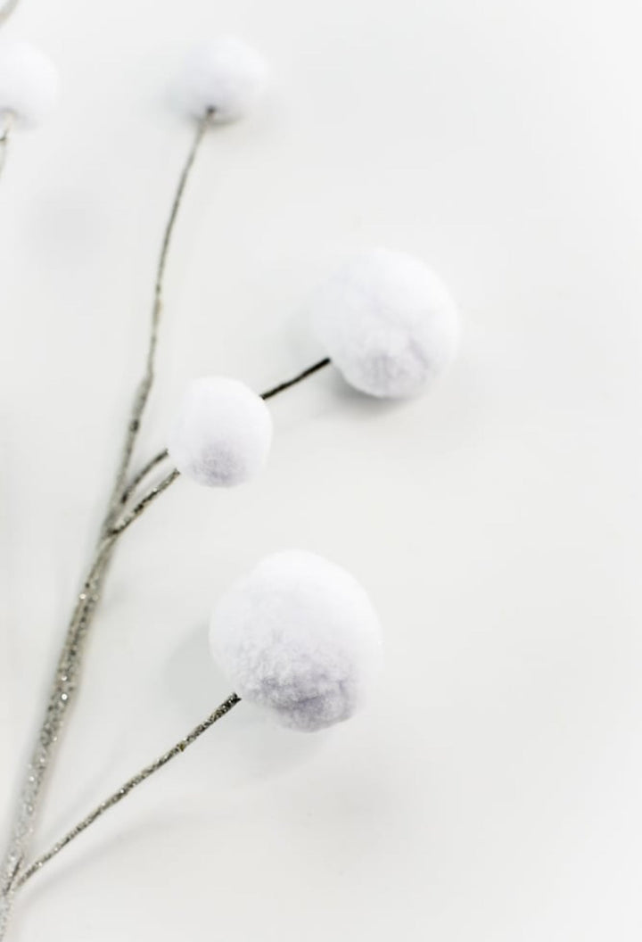 Winter Snow ball spray - white - Greenery MarketPicks63723